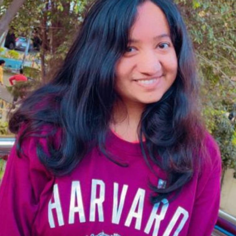 Harvard_Pic - Purva Gupta